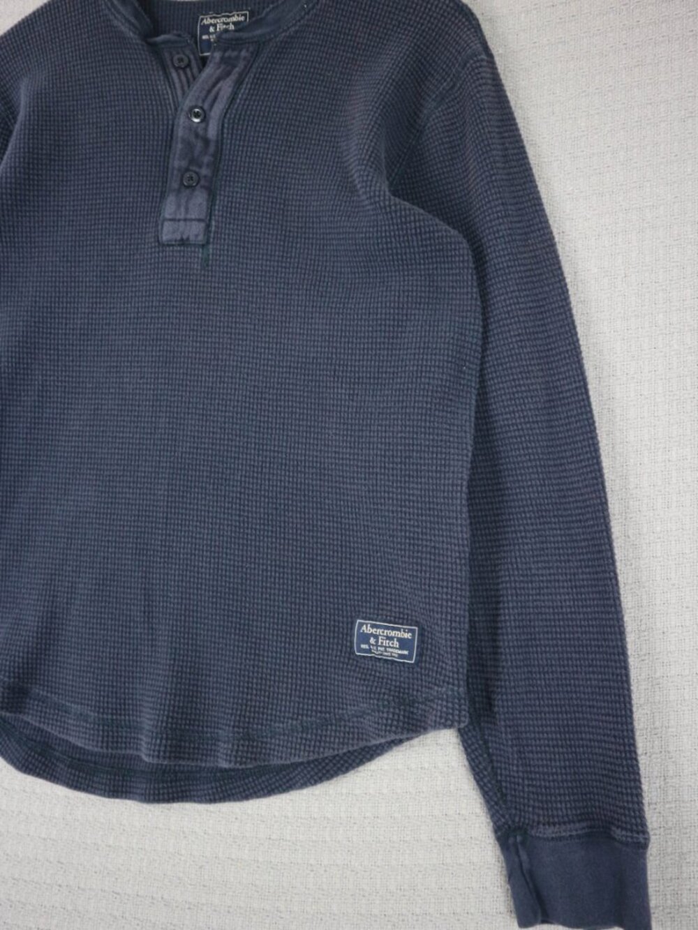 Abercrombie & Fitch Henley Shirt Mens Medium Navy Thermal Waffle Preppy Casual - Picture 4 of 6